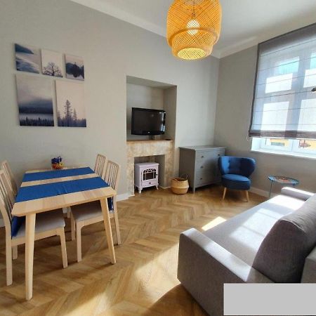 Apartament Dworcowa 100 M Do Pkp Kolberg Exterior foto